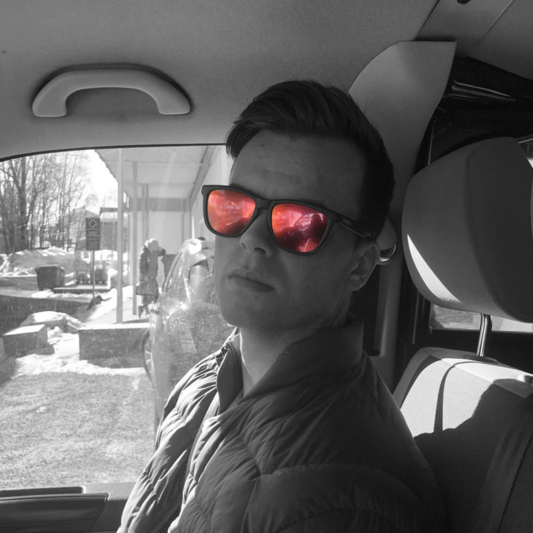 Mariener-Eyewear-Kickstarter-Matte-Reflective-Lens-Technology-Introduction-Matte-Lenses-Zonnebrillen-Mat-Showcase-3